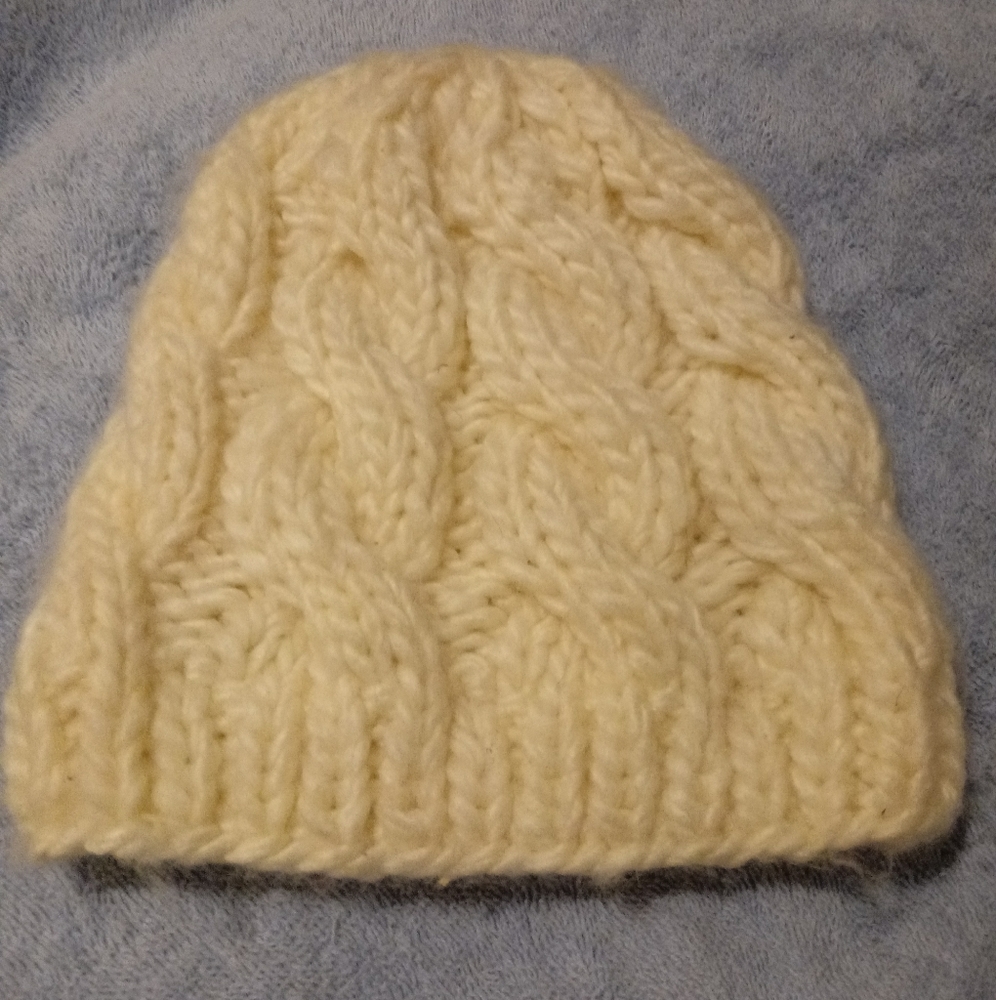 ❄Cable Knit Sweater Hat❄